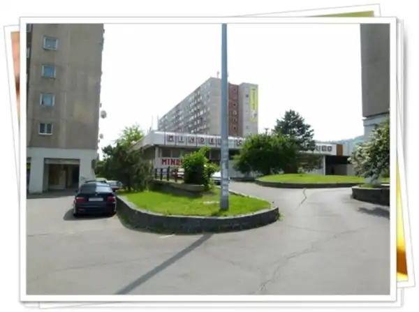 Kiadó üzlethelyiség utcai bejáratos, Budapest, III. kerület 3 szoba 720 m² 2.91 M Ft/hó
